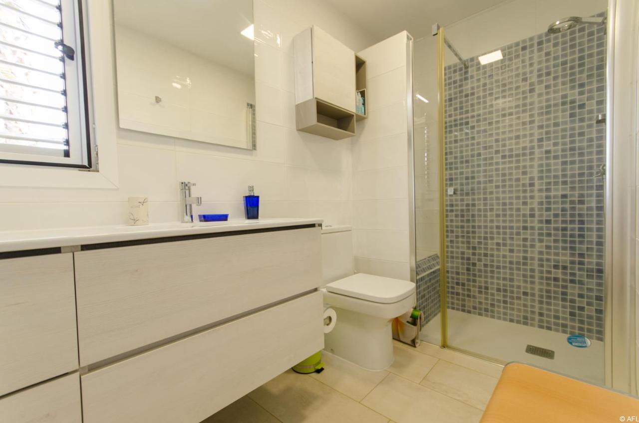 Holiday Apartment With Direct Sea Promenade Access Маспаломас Екстериор снимка