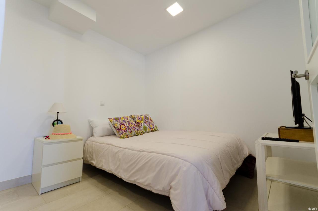Holiday Apartment With Direct Sea Promenade Access Маспаломас Екстериор снимка
